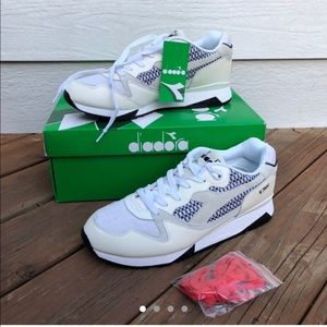 Diadora V. 7000 size 12